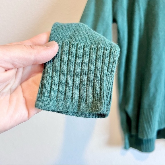 Lilla P Teal V-Neck Sweater - Picture 5 of 10